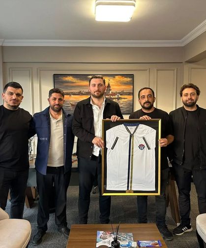 1890 Reşadiyespor'dan anlamlı jest! Destek veren isimlere teşekkür