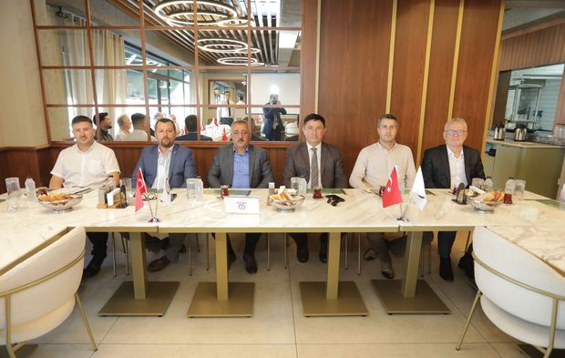SATSO’da Veterinerlik Sektörü Masaya Yatırıldı: Sorunlar ve Çözüm Önerileri Görüşüldü