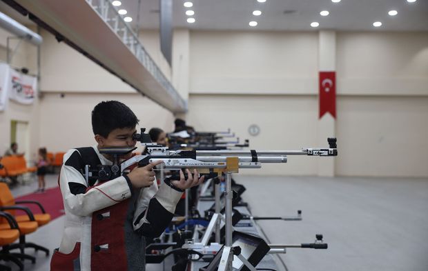 Çocukların Yaz Tatili Sporla Geçiyor: 22 Farklı Branşta Eğitim