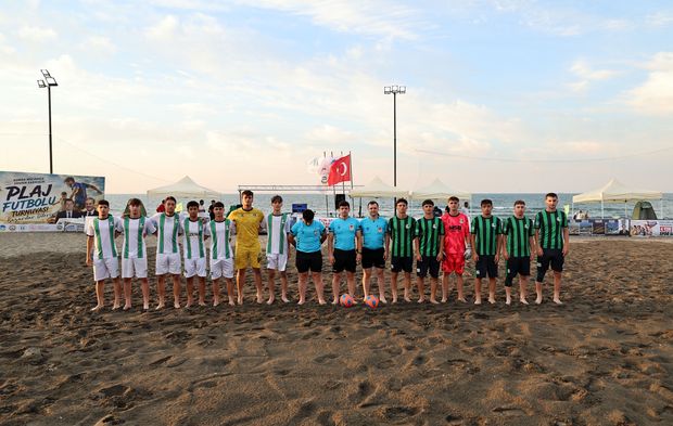 Kocaali Sahili’nde Futbol Şöleni! 16 Takım Şampiyonluk İçin Sahaya Çıktı