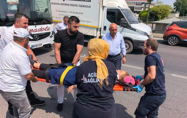 Yolcu Otobüsünün Çarptığı Kadın Ağır Yaralandı