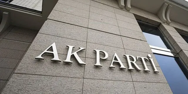 AK Parti'den Ümit Özdağ'a ziyaret