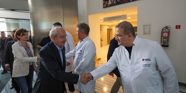 CHP Genel Başkanı Kılıçdaroğlu İstanbul'da ziyaretlerde bulundu