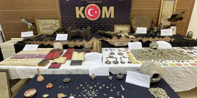 İstanbul'da tarihi eser niteliğinde çok sayıda obje ele geçirildi