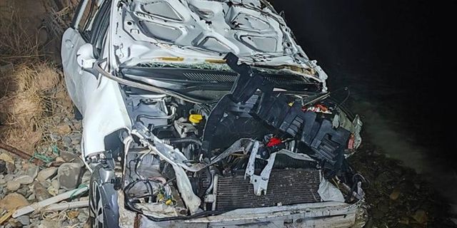 Tekirdağ'da denize düşen otomobildeki yolcu öldü, sürücü yaralandı