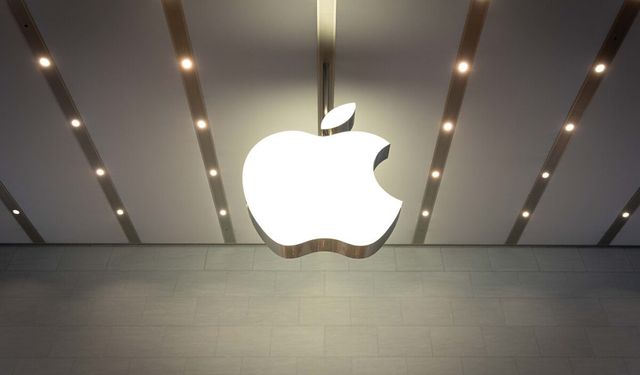 AB'den Apple'a tarihi ceza! Tam 500 milyon euro...