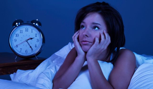 İnsomnia nedir? Uyku Sorunu Çekenler Nasıl İyileşir? Uykusuzluk hastalığı nedir?
