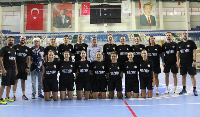 Sakarya Voleybol yeni sezona hazır