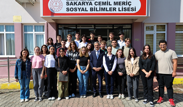 Cemil Meriç Sosyal Bilimler Lisesi Öğrencileriyle Buluştu