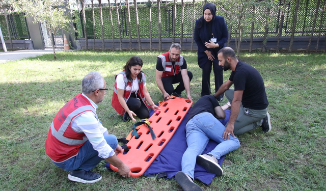 Afet İşleri personeline ilk yardım eğitimi