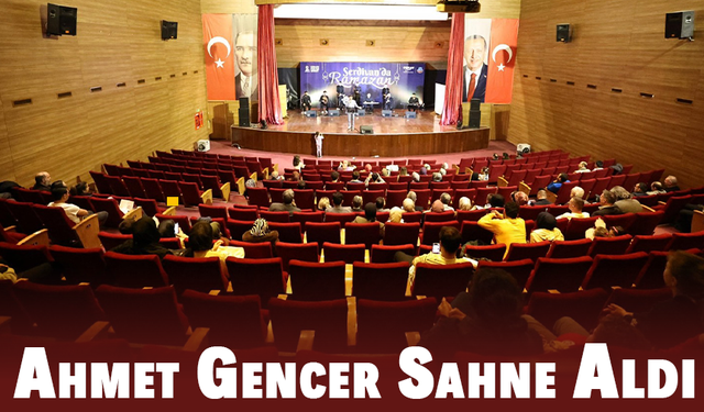 Unutulmaz gece! Ahmet Gencer sahne aldı