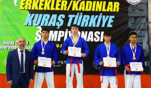 Sakarya Kuraş Takımı Burdur’dan 6 Madalya ile Döndü