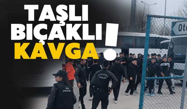 O maçta taşlı bıçaklı kavga!