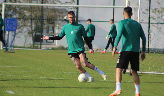 Sakaryaspor’da Moraller Yerinde