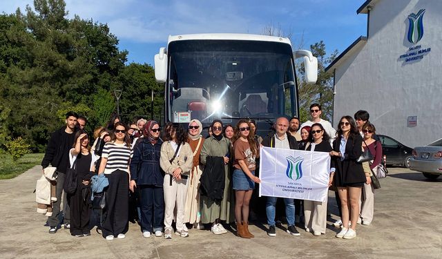SUBÜ Öğrencilerinden Rami Kütüphanesi’ne Kültürel ve Mimari Gezi