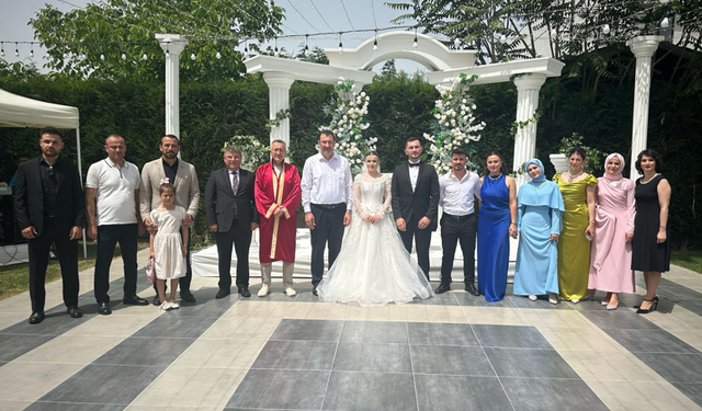 Kevser ve Oğuzhan nir ömür boyu mutluluğa "Evet" dedi