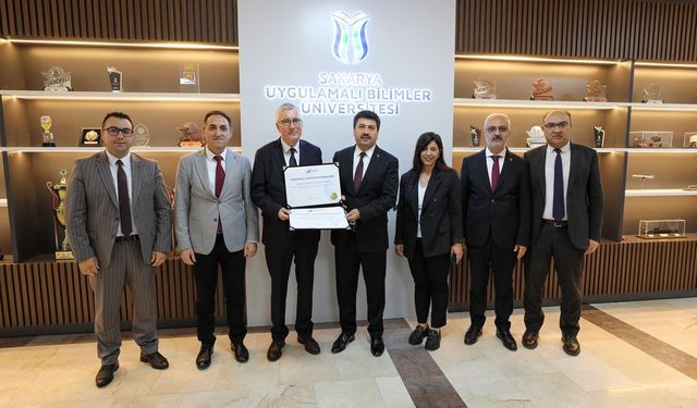 SUBÜ YÖKAK kurumsal akreditasyon belgesini aldı