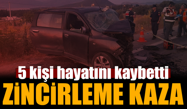 Zincirleme kazada aynı aileden 3 kişi hayatını kaybetti