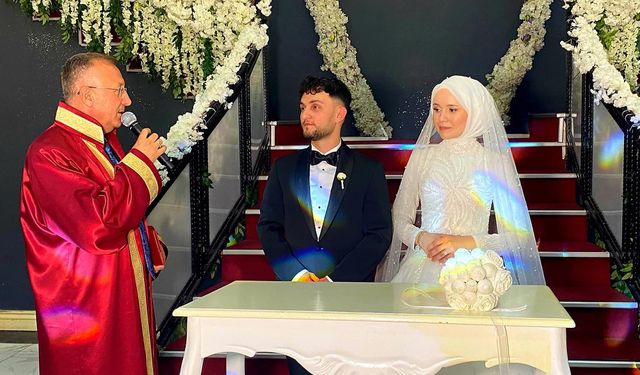Mutluluk Paylaştıkça Çoğaldı: Başkanlar Hafta Sonunu Düğünlerde Geçirdi