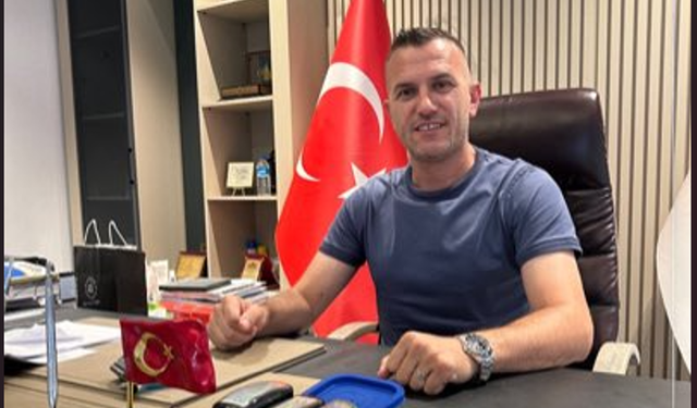 Sakaryaspor Taraftarından Mesut Büyükarslan’a İstifa Çağrısı