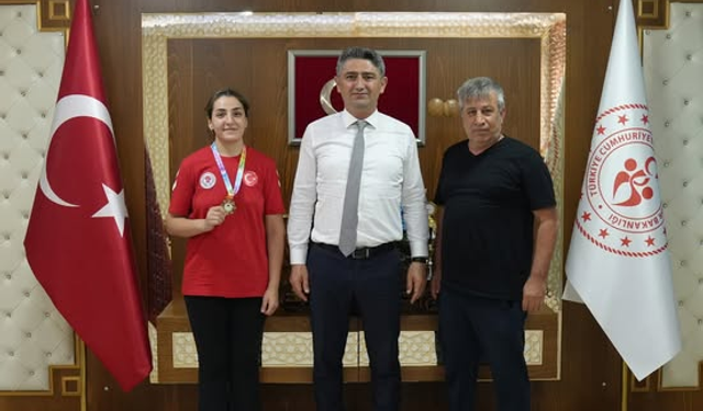 Boz’dan şampiyona tebrik!