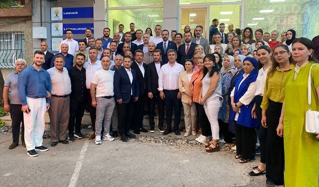 AK Parti Genel Başkan Yardımcısı Zorlu, partililerle bir araya geldi