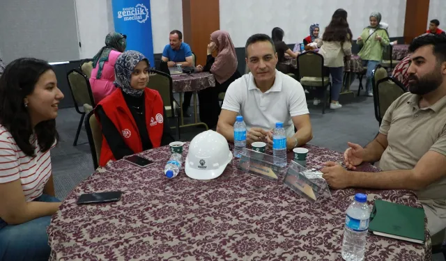 Karatay Belediyesi’nden Gençlere Meslek Rehberliği
