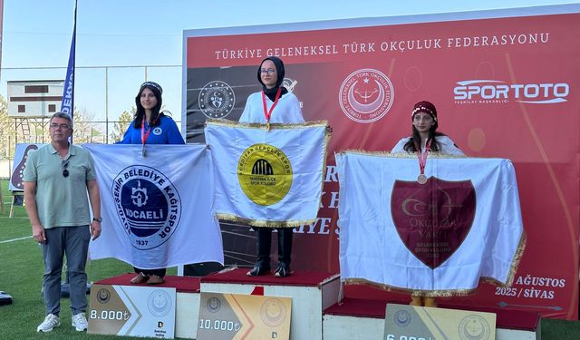 Afra Betül Yenipazar, Sivas’ta Türkiye Şampiyonu Oldu