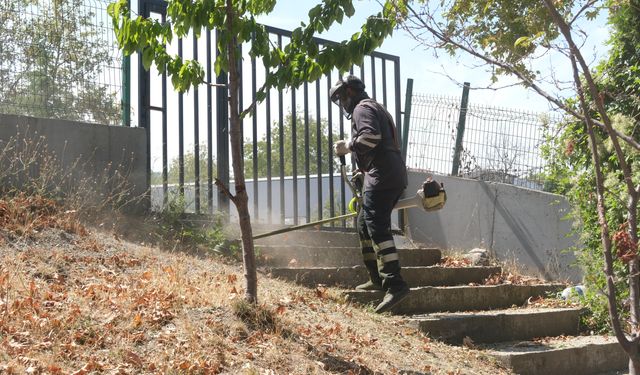 Sapanca Belediyesi’nden Okullara Yeni Dönem Öncesi Bakım ve Temizlik Çalışmaları