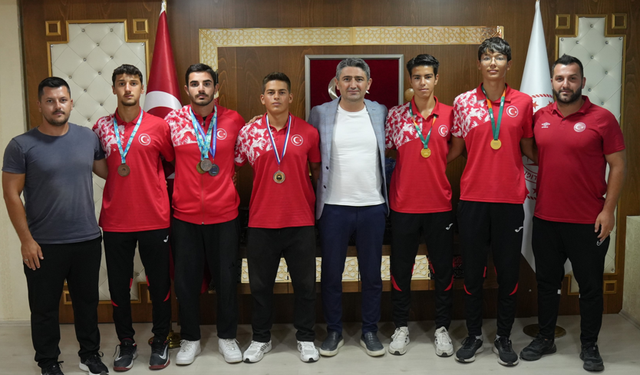 Uluslararası Başarı Kazanan Sakaryalı Sporculardan Boz’a Ziyaret