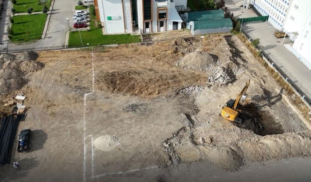 200 Seyirci Kapasiteli Spor Salonunun Temeli Atıldı