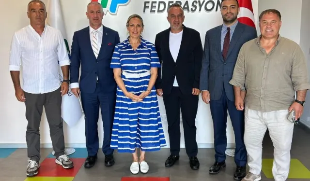 Tenis Kulüpleri Birliği Yönetimi Türkiye Tenis Federasyonu’nu Ziyaret Etti