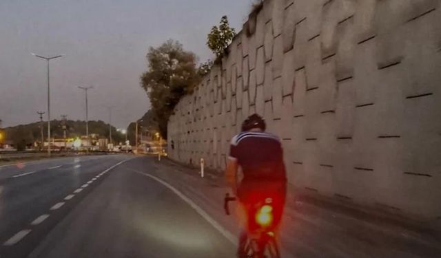 17 Ağustos Depremi Anısına İstanbul’dan Sakarya’ya Bisiklet Turu