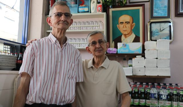 Bursa’da 65 Yıllık Köfte Geleneğini Yaşatıyorlar