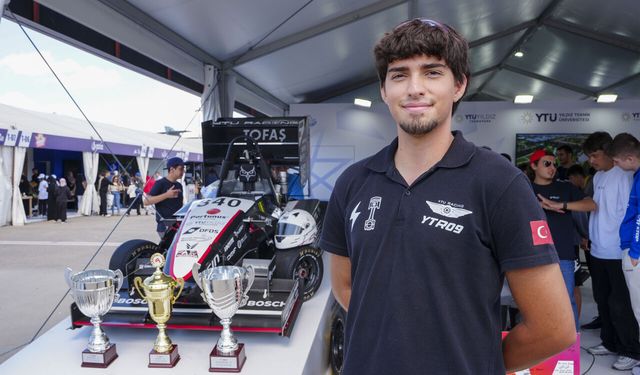'Formula Student' şampiyonu YTU Racing takımı TEKNOFEST'e katıldı
