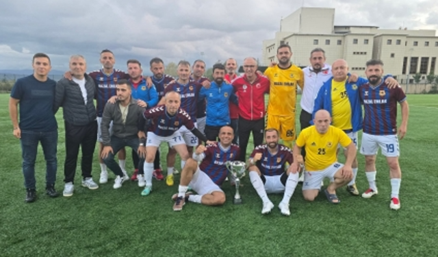 Hendek Veteranlar Süper Kupa’nın Sahibi Oldu