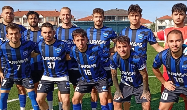 Karasu Aziziyespor ile Sakarya Demirspor Hazırlık Maçında Karşılaştı