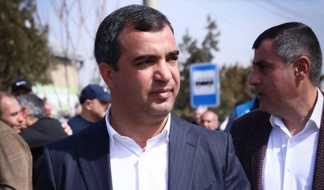 Muhalif belediye başkanı öldürüldü