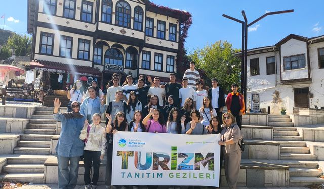 Şehrin gençleri Sakarya’nın zenginliklerini keşfediyor