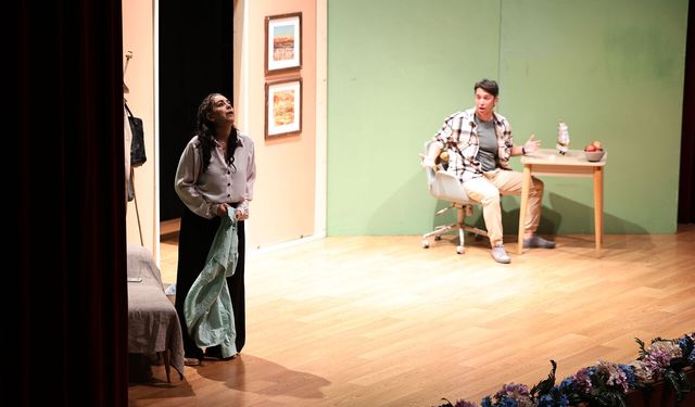 Ekim Kültür Sanat Etkinlikleri “Mükemmel Partner” Tiyatrosuyla Sona Erdi