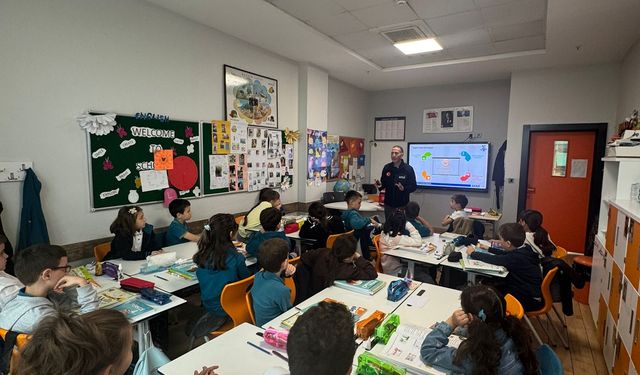 Sakarya AFAD ekipleri, minik öğrencileri bilgilendirdi!