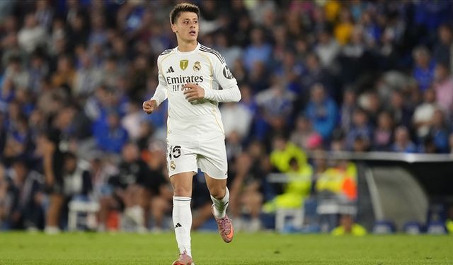 Arda Güler, Real Madrid’de Ekim Ayının Futbolcusu Seçildi