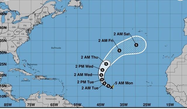 Atlas Okyanusu’nda “Lorenzo” Tropik Fırtınası Oluştu
