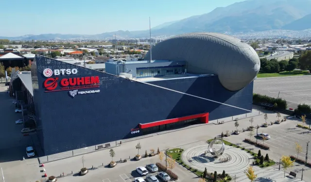 BTSO Destekli GUHEM, Ziyaretçilerine Uzay ve Bilim Deneyimi Sunuyor