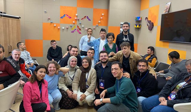 Engelleri Değil Kalpleri Birleştiren Proje: “Sevgiye Engel Yok” Üçüncü Yılında da Devam Ediyor