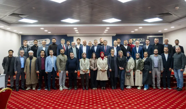 MÜSİAD Bursa'da dijitalleşme ve E-İhracat masaya yatırıldı