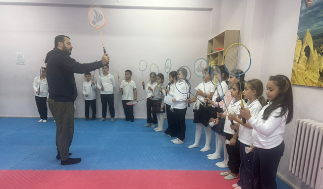 Sapanca’da Miniklerden Sporla Dolu Cumhuriyet Kutlaması