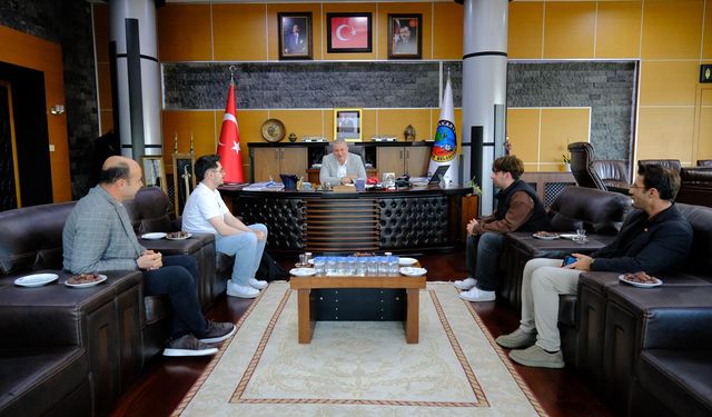 Gençler Altınları Zabıtaya Teslim Etti!