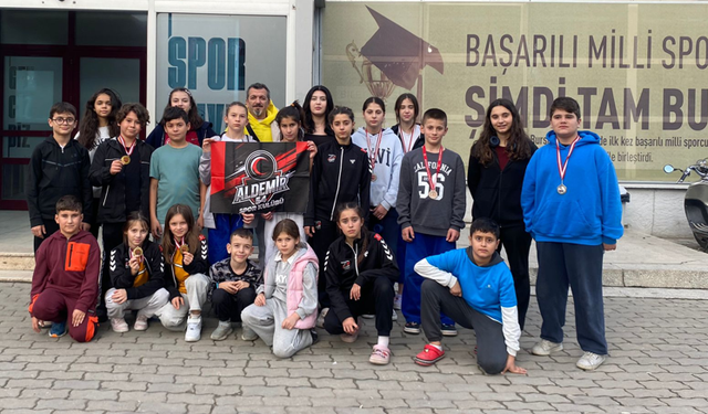 Sakaryalı judoculardan Edirne’de madalya yağmuru