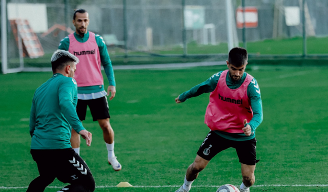 Sakaryaspor İstanbulspor maçı hazırlıklarını sürdürüyor